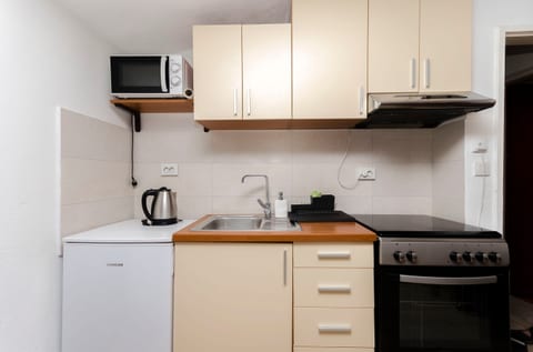 Apartments Nautical Nest - Unit 370395-13