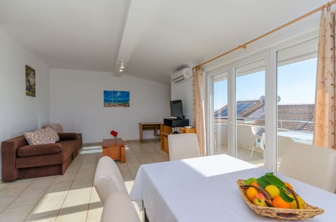 Apartments Modric - Unit 370400-13