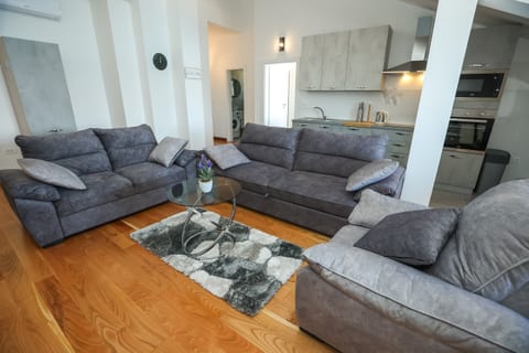 Apartments Seafront - Unit 370435-13