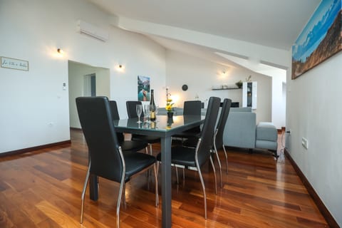 Apartments Seafront - Unit 370436-13
