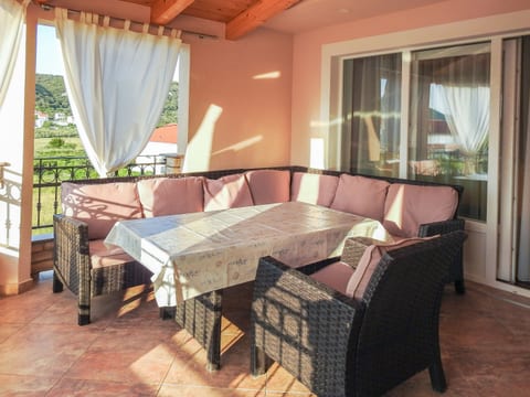 Apartments Nikolina J - Unit 370448-13