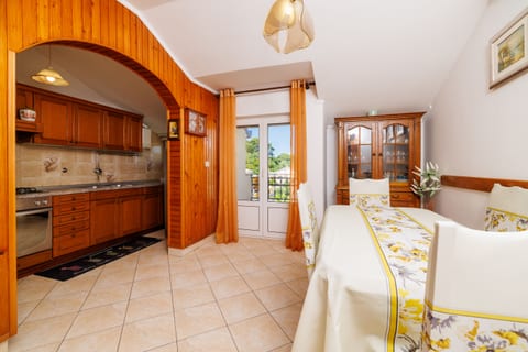 Apartments Nikolina J - Unit 370450-13