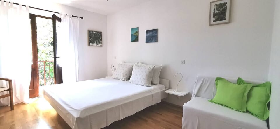 Apartments Marinic - Unit 370452-13