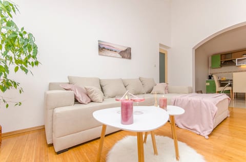 Apartment Chiara - Unit 370465-13