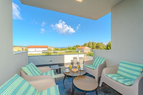 Apartment Babic - Unit 370509-13