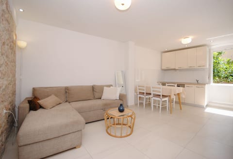 Apartment Nives - Unit 370519-13