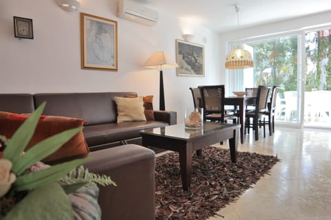 Apartments Adrian - Unit 370524-13