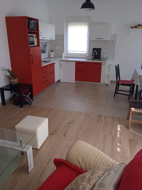 House Garden House - Unit 370526-13