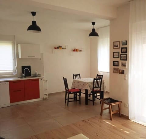 House Garden House - Unit 370526-13