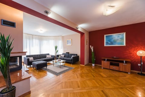 Villa Roko - Unit 370540-13
