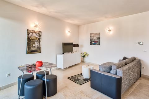 Apartments Villa Sky - Unit 370548-13