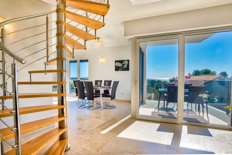 Apartments Villa Sky - Unit 370550-13