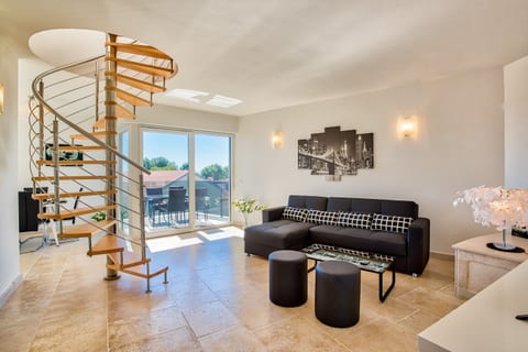 Apartments Villa Sky - Unit 370550-13