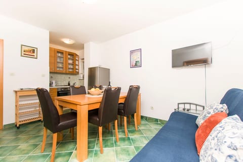 Apartments La Mer - Unit 370565-13