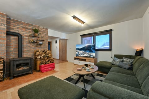 Apartments AVA - Unit 370569-13