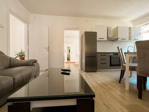 Apartment Vladimir - Unit 370572-13