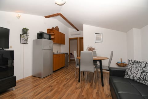 Apartments Family VillaArta - Unit 370610-13