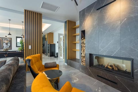 Villa Titanium - Unit 370633-13