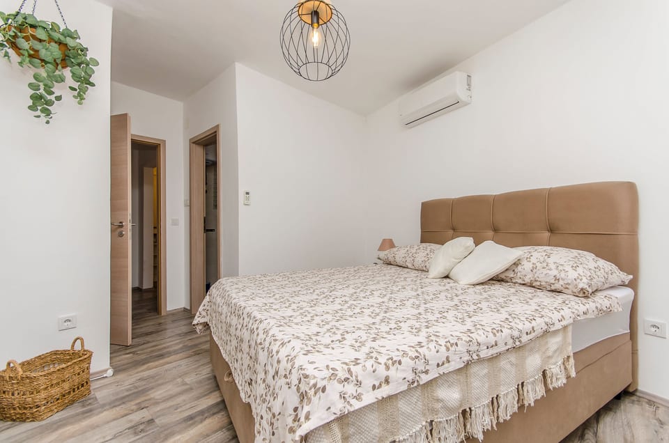 Apartment Nedjeljka - Unit 370629-13