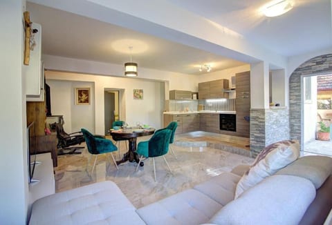 Apartments Velebit house - Unit 370653-13