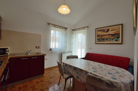 Apartments Emil - Unit 370675-13