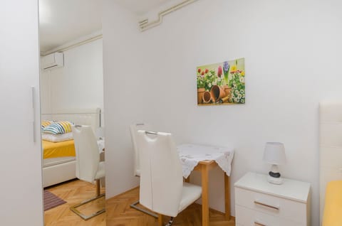 Apartments Jopa - Unit 370698-13