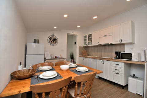 Apartments Plomin - Unit 370712-13