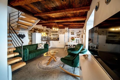 Apartment Filumena - Unit 370729-13