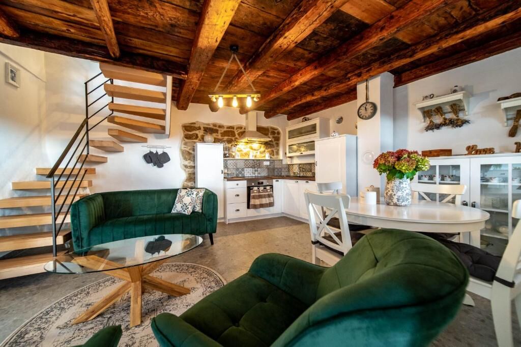 Apartment Filumena - Unit 370729-13