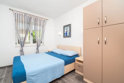 Apartments and Room Sanja - Unit 370744-13