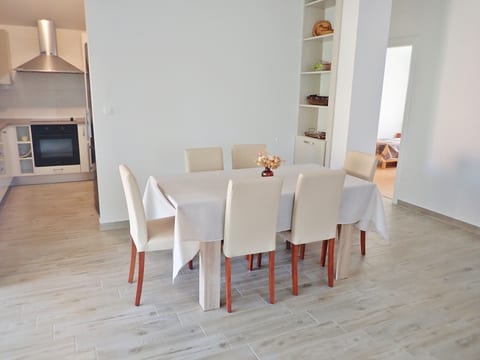 Apartment Kiki - Unit 370814-13