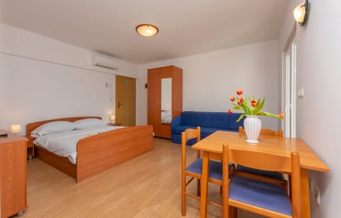 Apartments Villa Milas with pool - Unit 370862-13