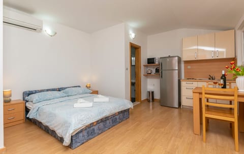 Apartments Villa Milas with pool - Unit 370864-13
