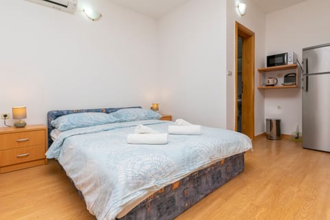 Apartments Villa Milas with pool - Unit 370864-13