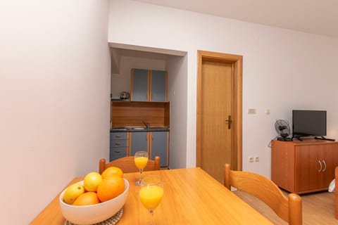 Apartments Villa Milas with pool - Unit 370865-13
