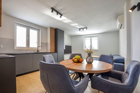 House Sea Stone - Unit 370875-13