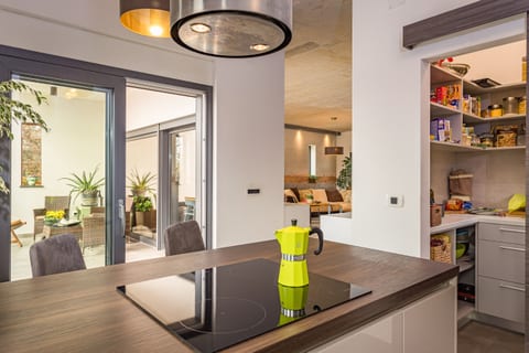 Apartments Bijou - Unit 370894-13