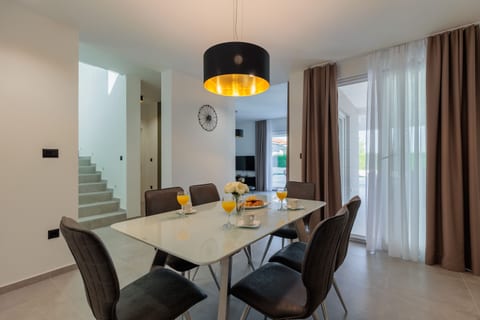 Villa Mara - K1