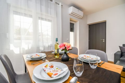 Apartments Neli - Unit 370907-13