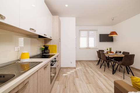 Apartments Margita 2 - Unit 370923-13