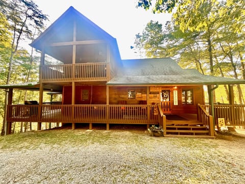 Welcome! You are at Sunset Ridge Aska Vacay Cabin.