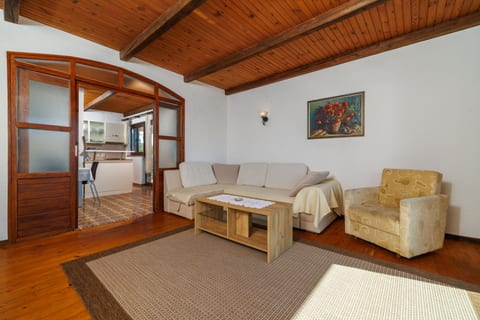 Apartment Dani - Unit 370951-13