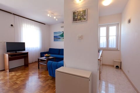 Apartment Lana - Unit 370953-13