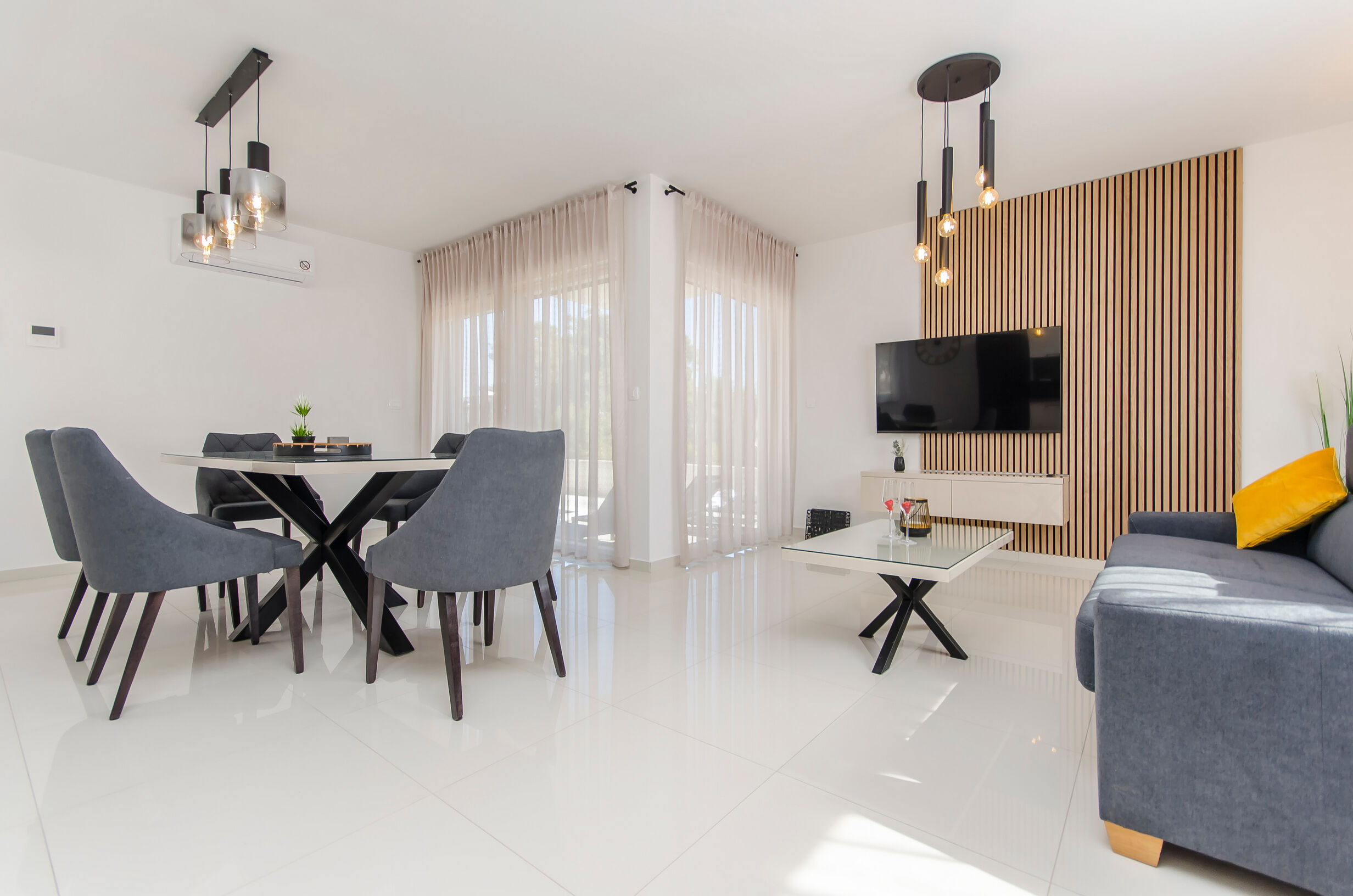 Apartments Luxury Villa V2 with rooftop - Unit 370976-13