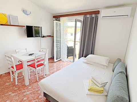 Apartments Neda - Unit 370974-13