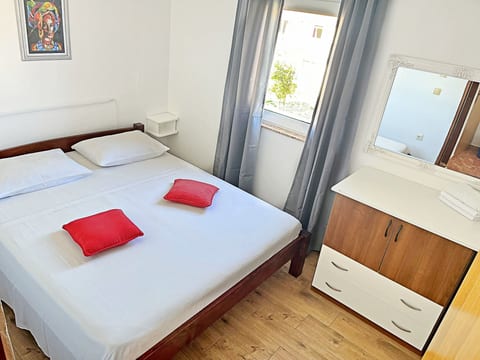 Apartments Neda - Unit 370974-13