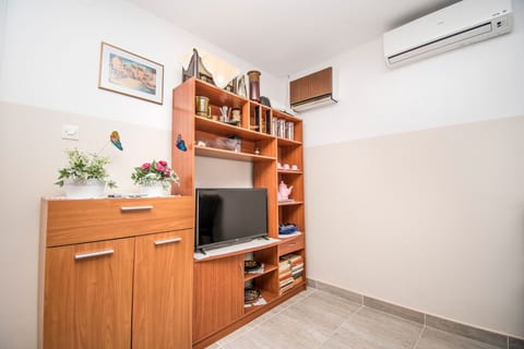 Apartment Marasović - Unit 370985-13
