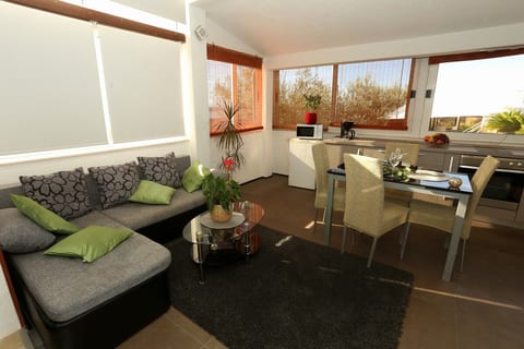 Apartments Hermes - Unit 370988-13