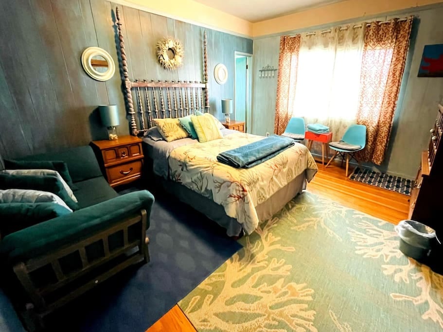 *Beach Room w/private en-suite bathroom!* - Seaside