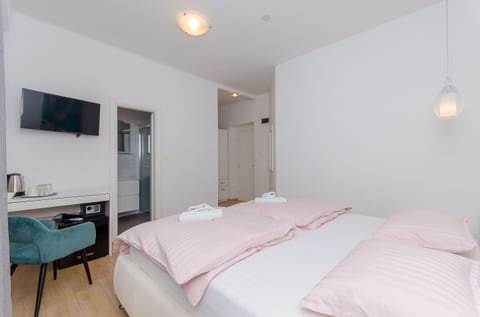 Apartment and Room Columbo - Unit 371042-13